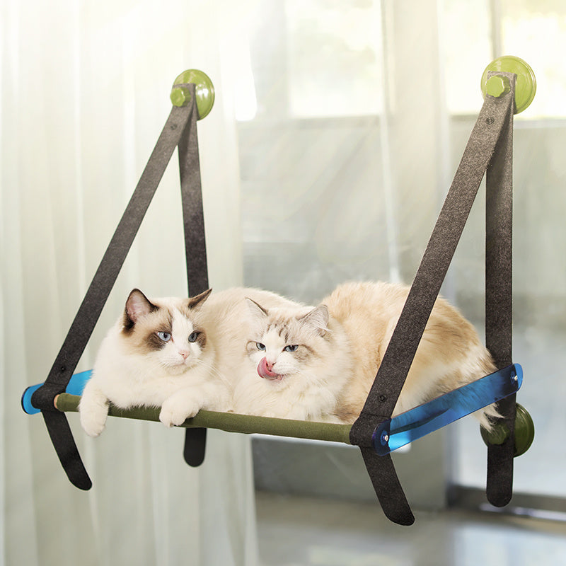 Cat Hanging Litter: Comfortable and Convenient Litter Solution